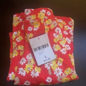 I’m selling because I can’t fit!!